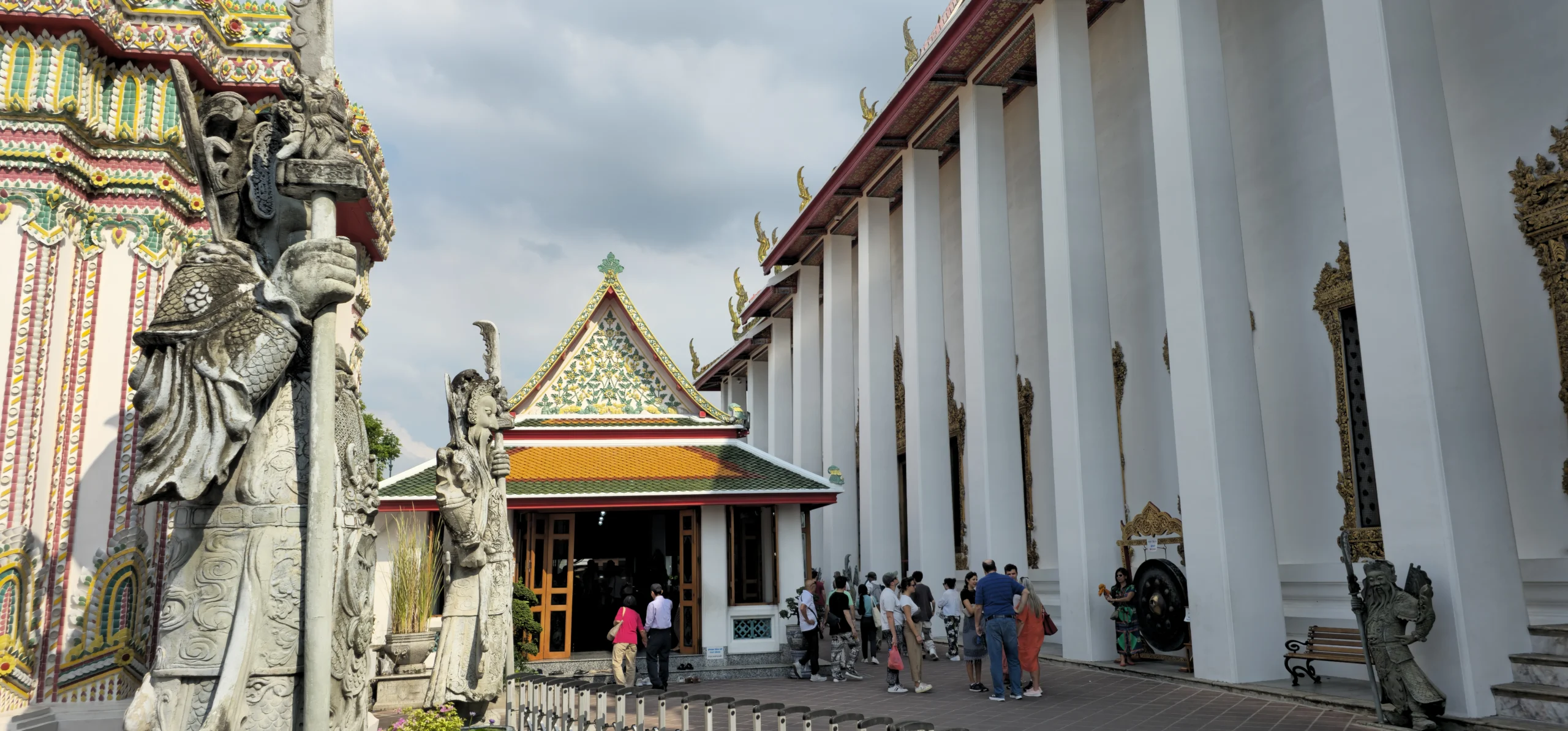 entrance of Wat Pho temple in Bangkok