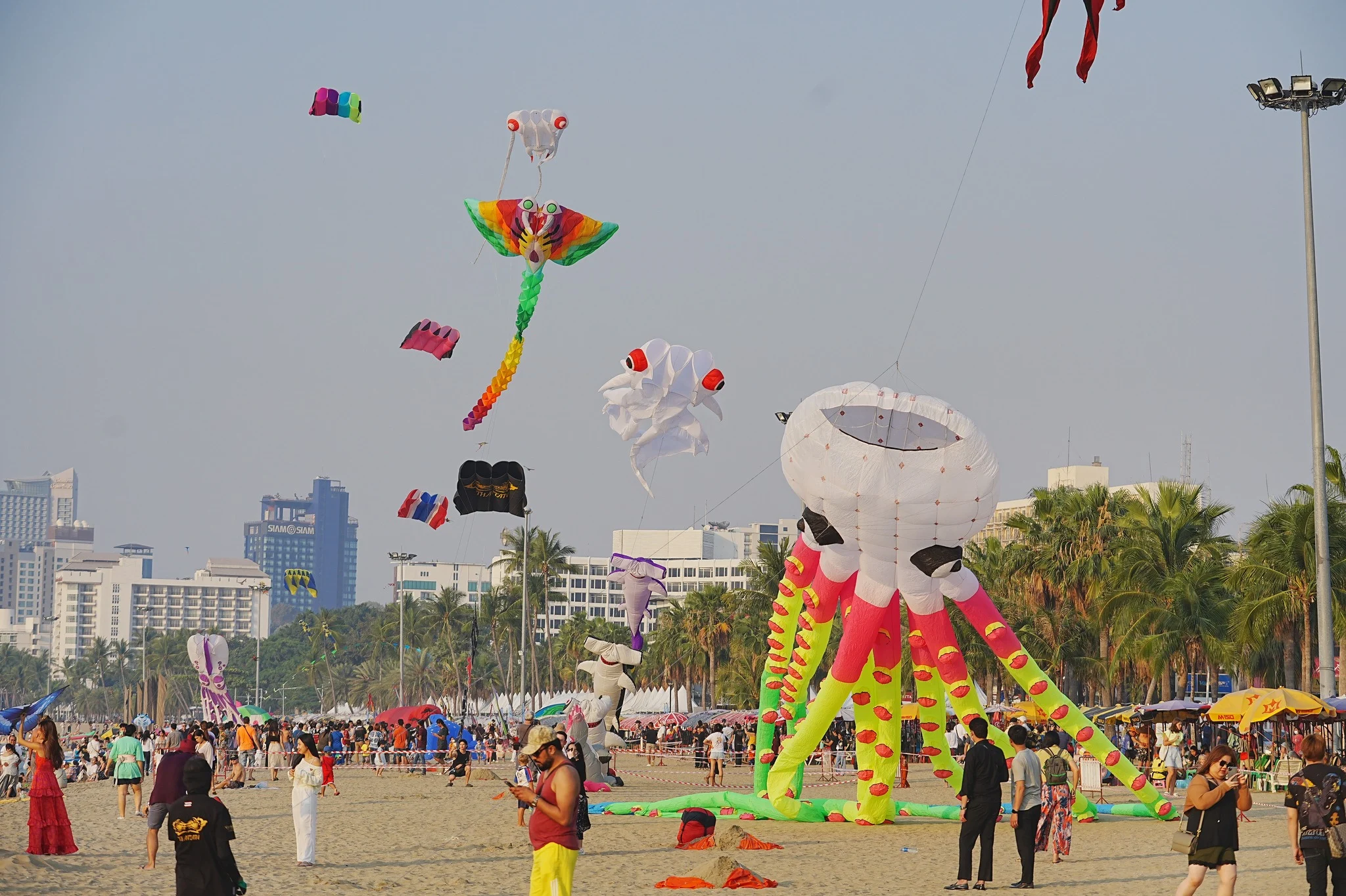 Central Festival Pattaya Kite Show